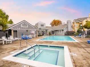 709 Waterford Pl, Pinole, CA 94564