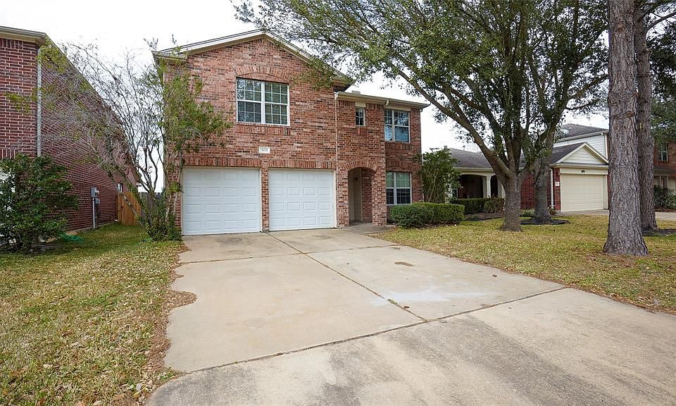1st image of 16526 Bristle Creek Dr