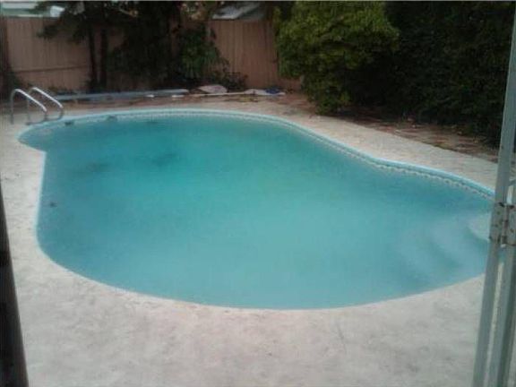 2nd image of 1282 NE 180th St