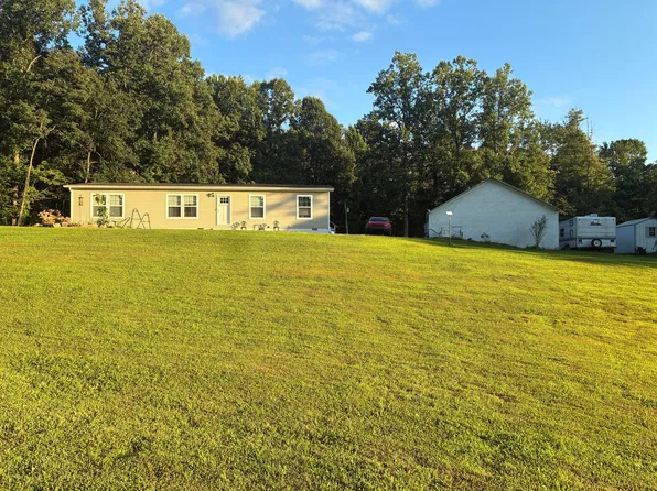 360 Camp Ridge Rd, Worthington, WV 26591
