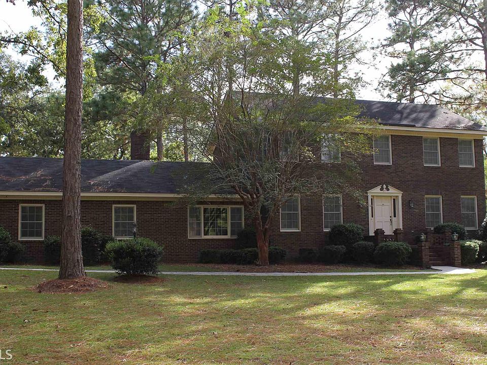 1st image of 100 Ramblewood Dr