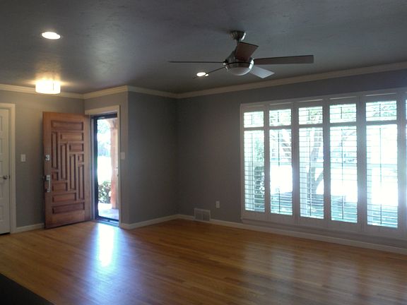 4th image of 2133 Erin Pl