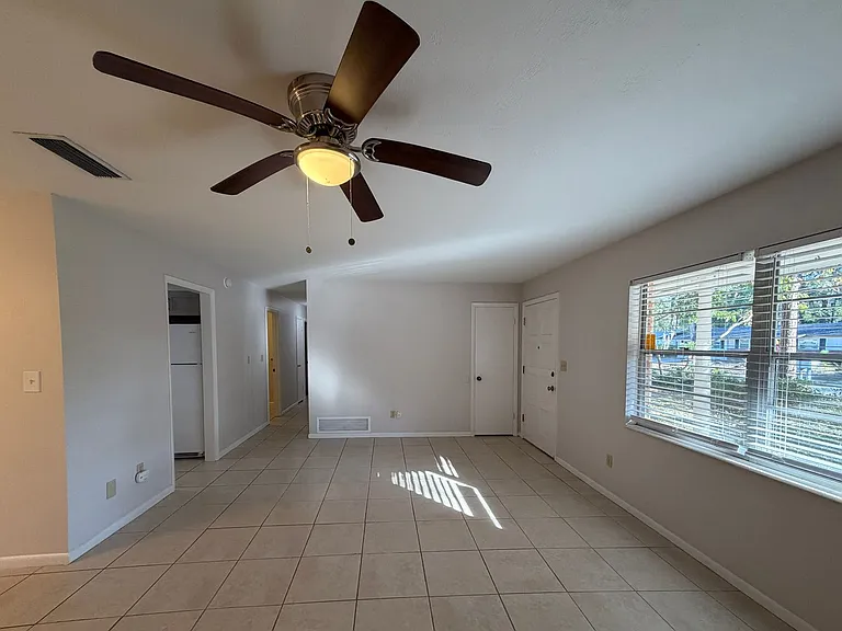 3146 NW 46th Ave — Photo 12