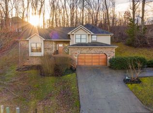 1214 Lake Ridge Sq, Johnson City, TN 37601