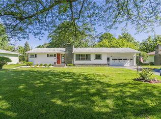 140 Saint Patrick Dr, Rochester, NY 14623