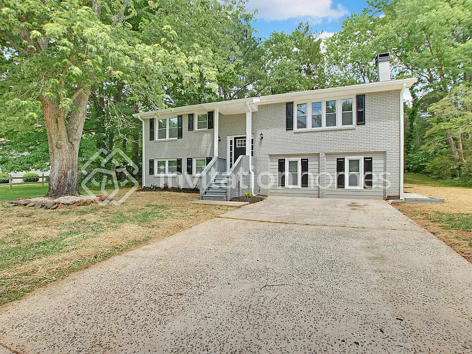 4450 Myrtle Hill Rd NE