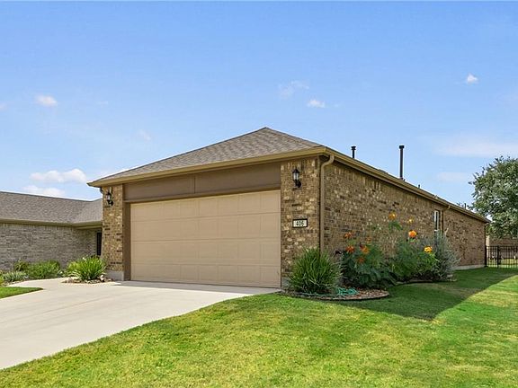 2nd image of 406 Holiday Creek Ln