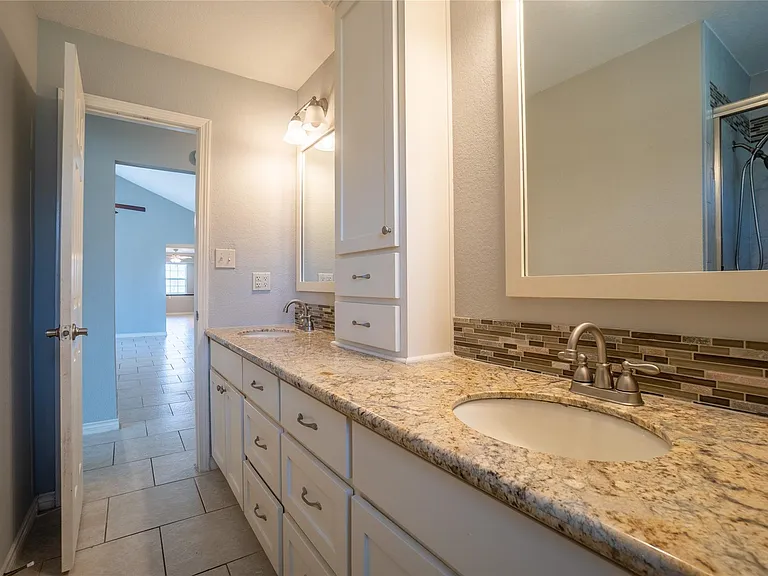 140 Lakewood Dr — Photo 31