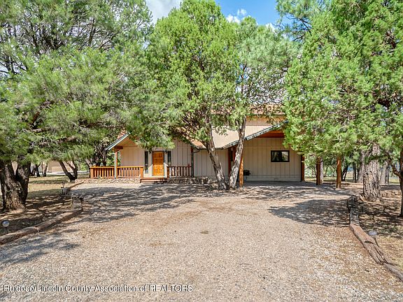 4th image of 183 Deer Park Dr