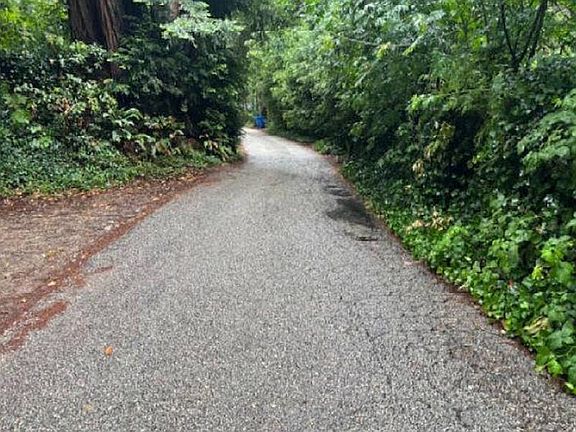 4th image of 11622 Clear Creek Rd