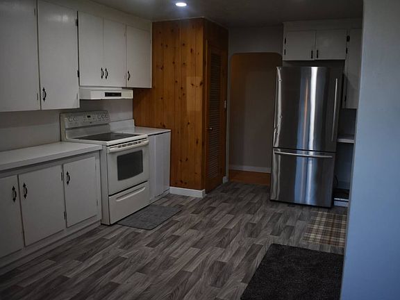 4th image of 535 E Hanthorn Ave