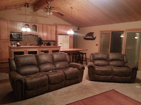 5th image of 151 Emerald Hills Dr