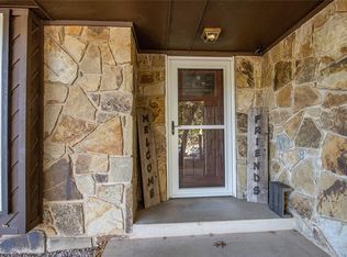 2108 Brookview Ln, Edmond, OK 73034