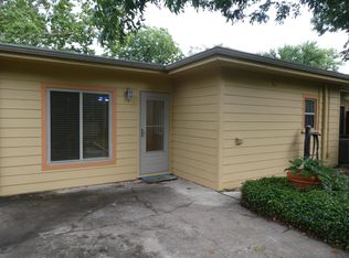 1306 Cloverleaf Dr #B, Austin, TX 78723