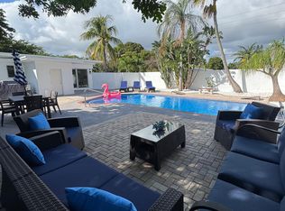 1900 NE 2nd St, Pompano Beach, FL 33060