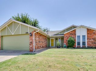 2200 Lazy Brook Trl, Edmond, OK 73013