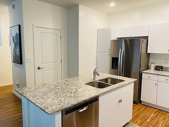 2nd image of 2251 E Hidalgo Ave