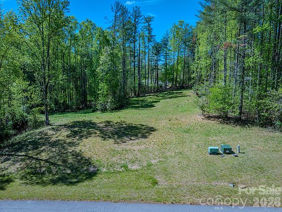 4th image of 92 Crystal Heights Dr