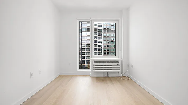 Rented by Twin Group | media 32