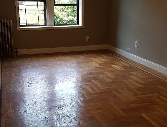 5th image of 221 Linden Blvd APT E9