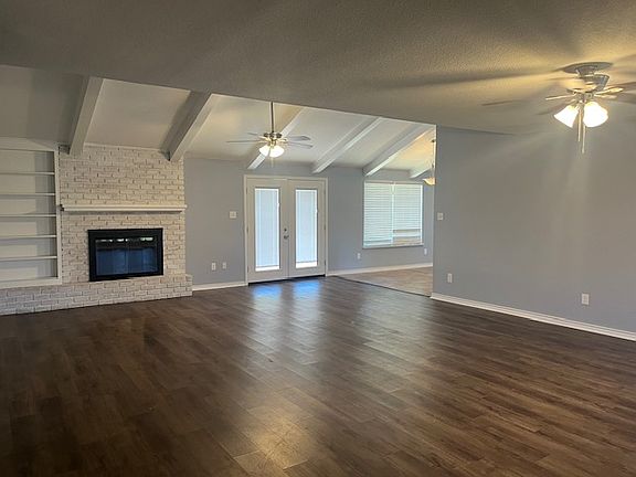 3rd image of 8930 Raven Dr