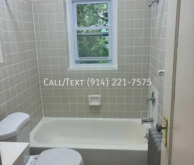 54 Saratoga Ave #3R — Photo 3