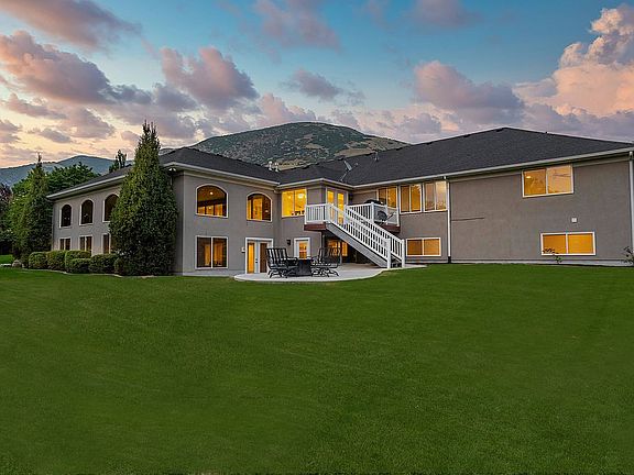 4th image of 1131 N Alice Ln