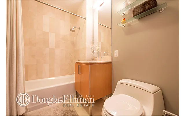 Sold by Douglas Elliman | media 27