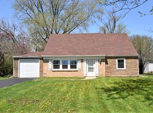 161 Oxford Rd, Bolingbrook, IL 60440