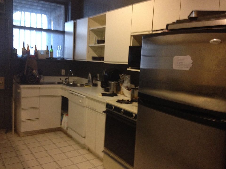 1st image of 821 W Sunnyside Ave #2