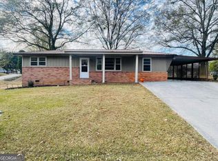 18 Maple Dr, Summerville, GA 30747