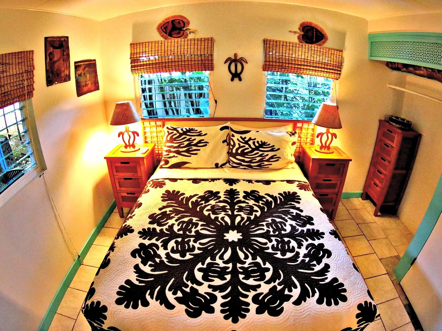 Studio, $1,950 — Photo 2
