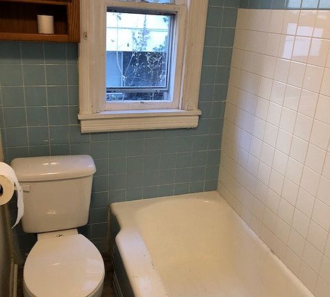 4th image of 121 Fairfield Ave #1
