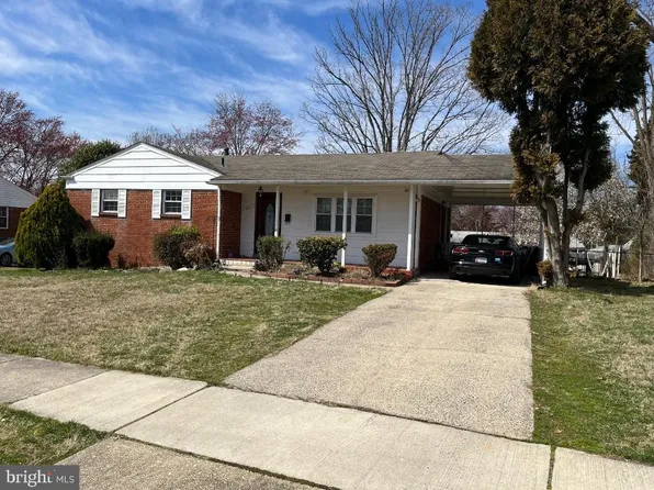 4011 Heathfield Rd, Rockville, MD 20853