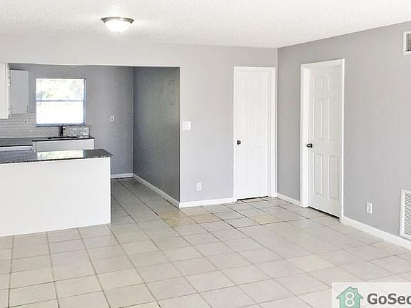 5th image of 1440 NW 22nd St APT 8