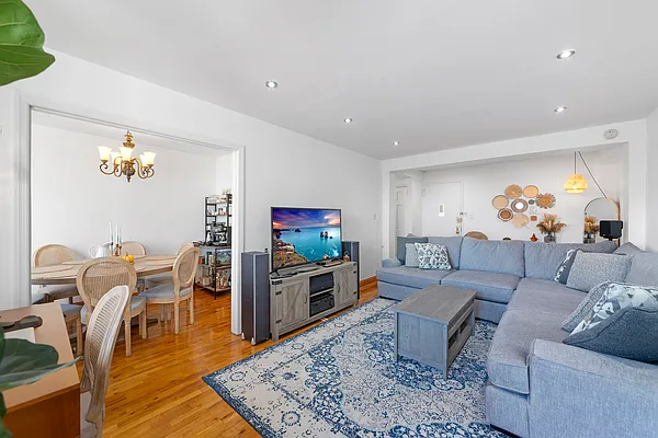 Rented by Coldwell Banker Reliable Real Estate | media 14