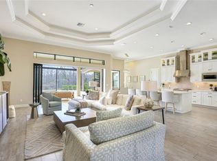 9086 Sorreno Ct, Naples, FL 34119