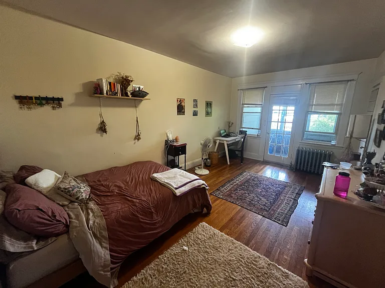 19 Melvin Ave #10 — Photo 1