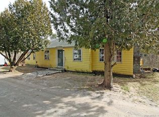 7 Main St, Deep River, CT 06417