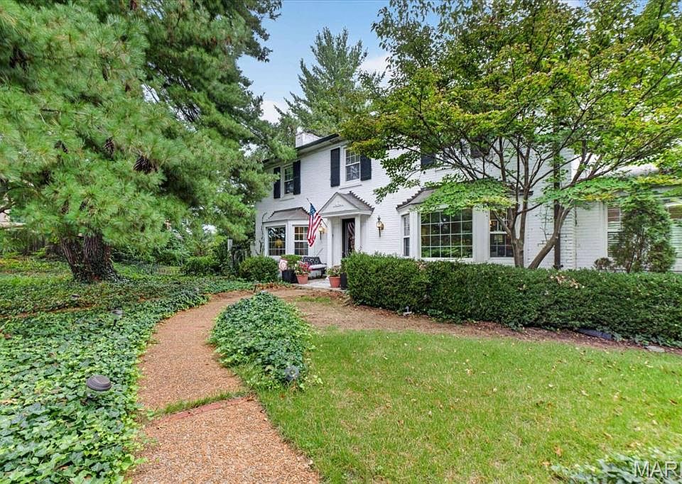 1st image of 10099 Litzsinger Rd