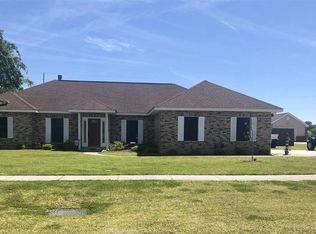 234 Sugar Land St, Houma, LA 70364