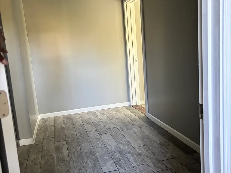 4443 Clifton Rd #6 — Photo 5