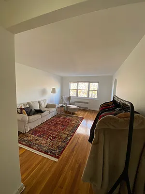 Rented by Winzone Realty Inc | media 13