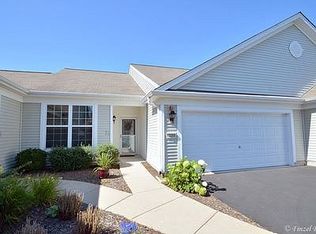13366 Arboretum Ln, Huntley, IL 60142