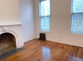 117 Diamond St APT 2R, Brooklyn, NY 11222