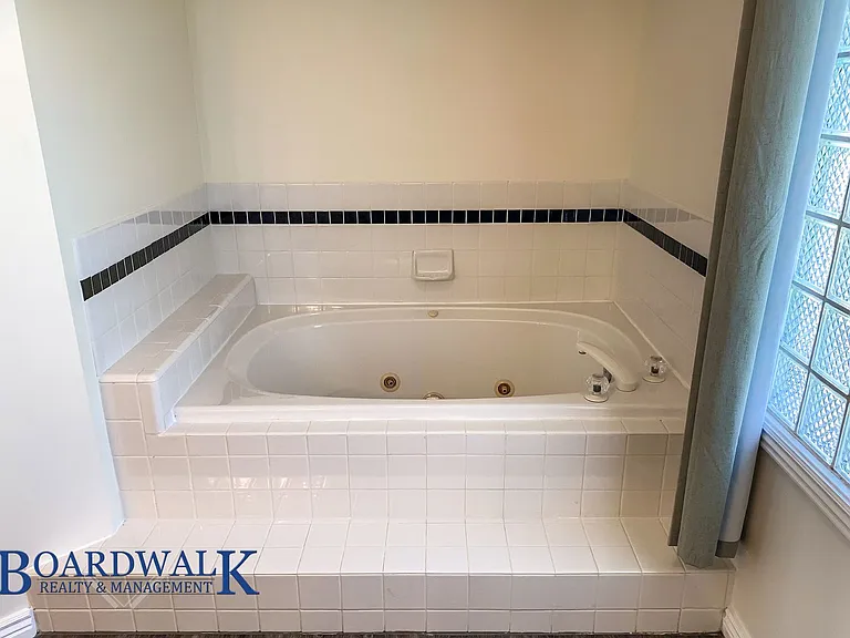 1934 E Wasatch Blvd — Photo 35