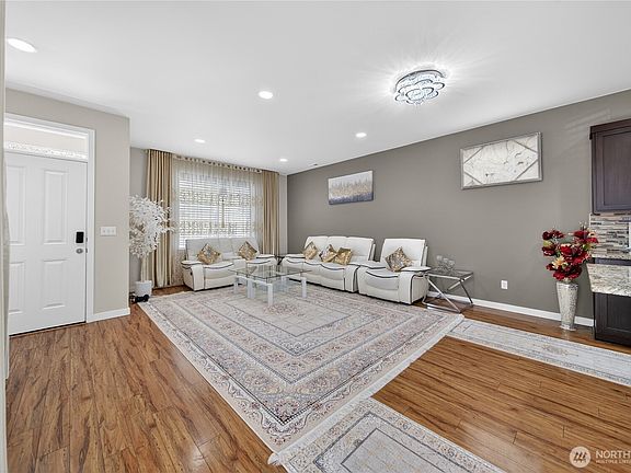 3rd image of 29330 120th Avenue SE