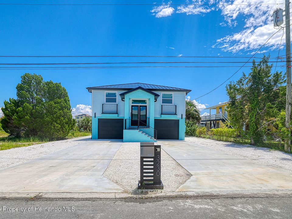 2nd image of 3230 Azalea Dr