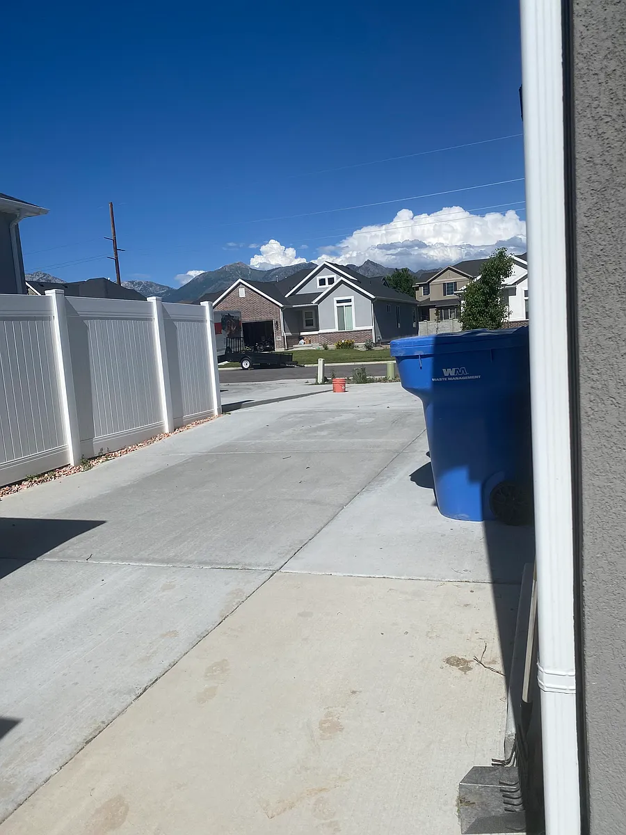 Driveway parking space - 3283 N 200 W #BASEMENT