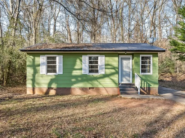 123 Brookmeade Dr, Anderson, SC 29624